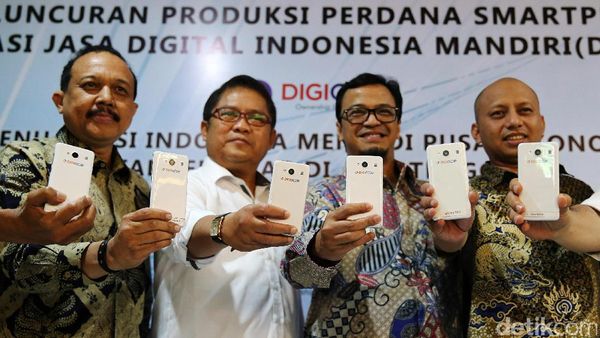 Menkominfo Hadiri Peluncuran Smartphone Digicoop