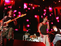Pentolan Audioslave, Chris Cornell Meninggal Dunia