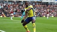 Yannick Bolasie berada di posisi delapan. Everton membelinya dari Crystal Palace dengan harga 24,5 juta poundsterling. (Chris Brunskill/Getty Images)