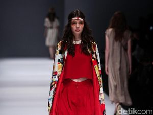 Foto: Koleksi Happa by Mel Ahyar di Jakarta Fashion Week 2017 Foto: Koleksi Happa by Mel Ahyar di Jakarta Fashion Week 2017