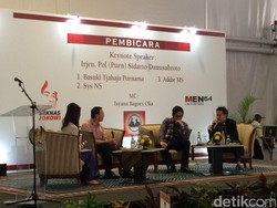 Ahok: Lihat Muka Orang Senang Tak Bisa Dibayar dengan Duit