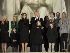 Berselisih, Melania Trump Sebut Ivanka Putri Raja dan Ular