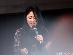 Sempat Berselisih, Dewi Persik dan Nassar Akhirnya Pelukan dan Berdamai