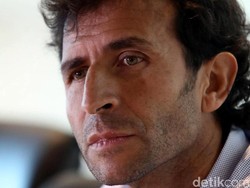 Pelatih Persija Komentari Positif Kedatangan Luis Milla ke Persib