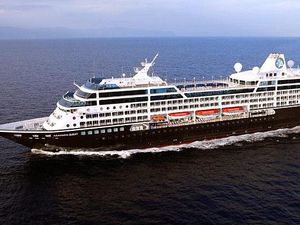 Edan, Ada Paket Wisata Cruise Bertema Sensual