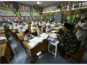 Mendikbud Apresiasi Polisi yang Tangkap Pungli KIP