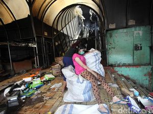 Pedagang Pasar Senen Ini Baru Beli Barang Rp 15 Juta, Langsung Hangus