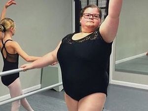 Inspiratif, Balerina Bertubuh Gemuk Jadi Model Brand Fashion Target