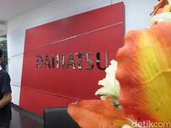 Ikuti PSBB, Daihatsu Tutup Layanan Showroom dan Bengkel