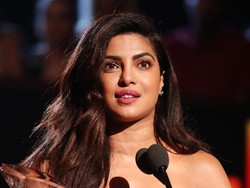 Cerita Priyanka Chopra yang Pernah Dipanggil Kari karena Berdarah India