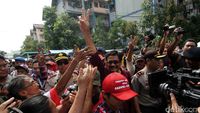 Djarot Blusukan ke Rusun Bumi Cengkareng Indah