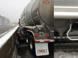 Pria Ini Selamat Dalam Honda Civic Setelah Tertimpa Truk