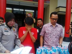 Utang Membuat Pria ini Menipu dengan Cek Kosong