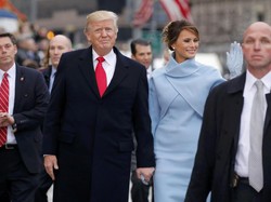 Sorakan dan Olok-olokan Warnai Parade Trump ke Gedung Putih