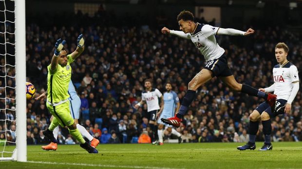 Buang Keunggulan Dua Gol, City Diimbangi Spurs