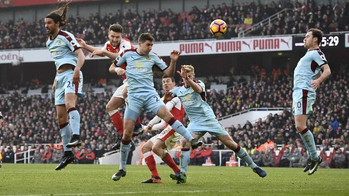 Diwarnai Dua Penalti di Injury Time, Arsenal Kalahkan Burnley 2-1