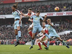 Diwarnai Dua Penalti di Injury Time, Arsenal Kalahkan Burnley 2-1