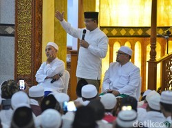 Anies: Perpustakaan Masjid Bisa Dipakai Anak Belajar