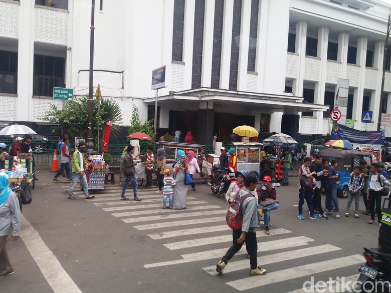 PSI Memotret Jakarta Tanpa Ahok