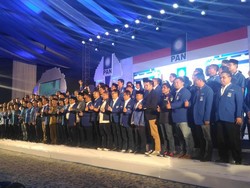 Masfuk Dilantik Pimpin PAN, Janji akan Birukan Jatim