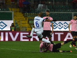 Joao Mario Bawa Inter Taklukkan Palermo