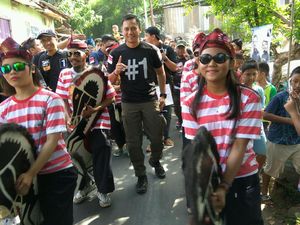 Gerilya di Cibubur Jaktim Agus Disambut Kuda Lumping Gerilya di Cibubur Jaktim Agus Disambut Kuda Lumping