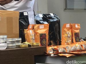 Polisi Bongkar Industri Rumahan Tembakau Gorilla di Serang