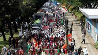 Long March Massa FPI Mengular Panjang