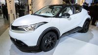 Cantiknya Toyota C-HR Modif
