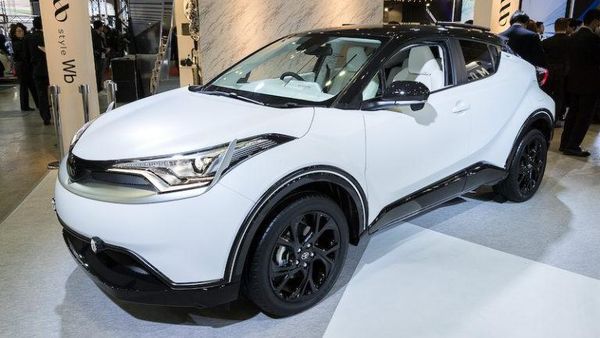 Cantiknya Toyota C-HR Modif