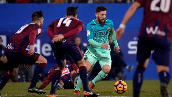 Enrique Akui Eibar Merepotkan