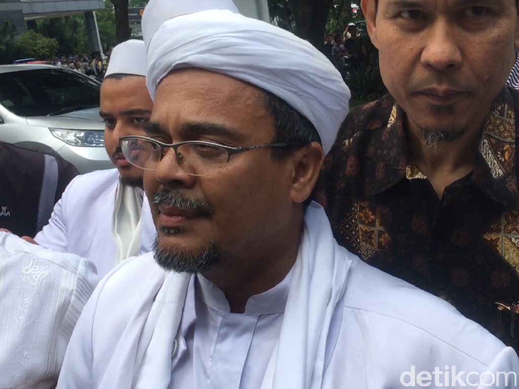 Kecurigaan Habib Rizieq soal Intelijen Busuk Kecurigaan Habib Rizieq soal Intelijen Busuk
