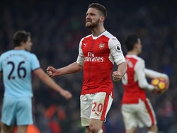 Mustafi Masih Jadi Jimat Arsenal