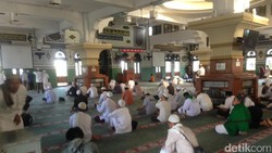 Polisi akan Amankan Bendera Ditulisi Jika Ditemukan di Demo FPI