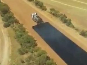 Di Australia, Buat Jalan 4,9 Km Hanya Dalam 2 Hari