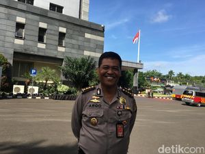 Jenazah Bripka Teguh Sudah Dipulangkan ke Keluarganya Jenazah Bripka Teguh Sudah Dipulangkan ke Keluarganya