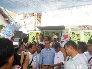 Curhat Warga Ancol ke Anies: Sertifikasi Tanah dan Lapangan Kerja