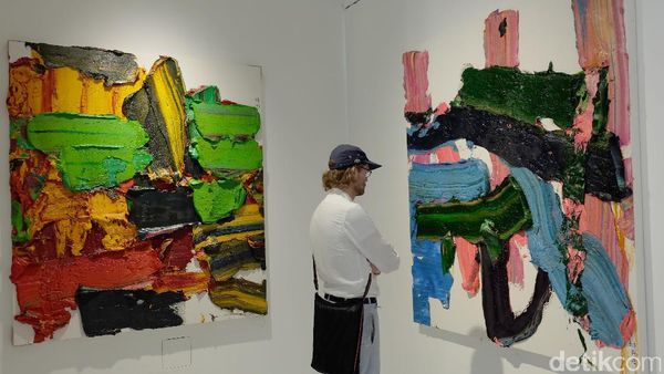 Lukisan Tebal Ini Terdiri dari 800 Liter Cat Minyak