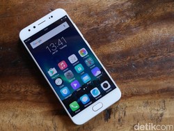 Dijual di Indonesia, Berapa Harga Vivo V5 Plus?