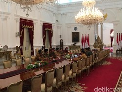 Pertemuan Jokowi dan Pimpinan MPR Singgung Sikap Saling Lapor