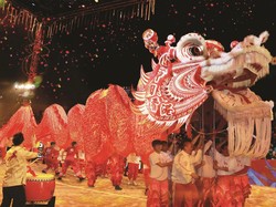 Liburan Imlek di Hong Kong, Ada Parade & Pesta Kembang Api Spektakuler