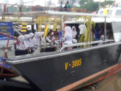 Kampanye Bahaya Narkoba, Polda Sumsel Buat Perpustakaan Terapung