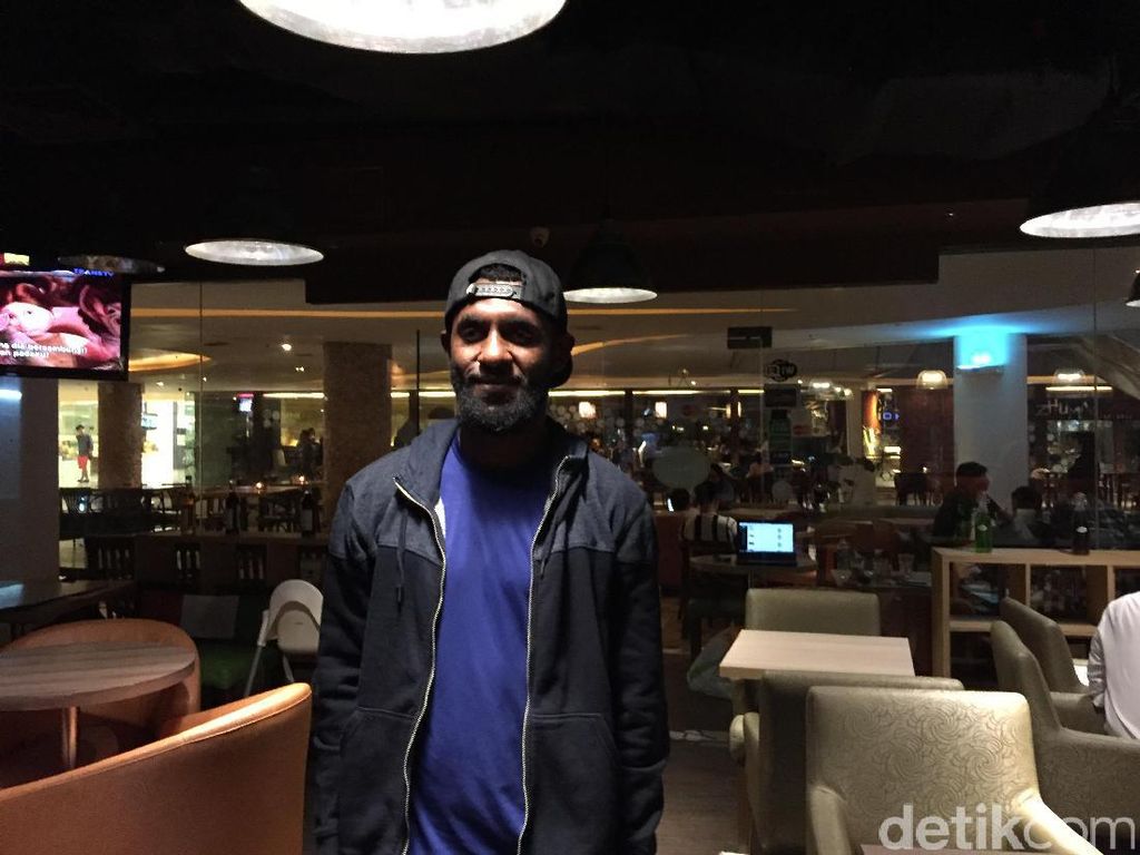 Yanto Basna: Pemain yang Gajinya Tertunggak Harus Berani Bicara Yanto Basna: Pemain yang Gajinya Tertunggak Harus Berani Bicara