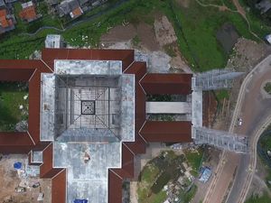 Menanti Kemegahan Masjid Raya Jakarta Menanti Kemegahan Masjid Raya Jakarta