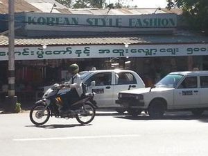 Tetangga Indonesia Bikin Aturan Ganjil Genap demi Hemat BBM