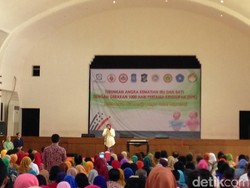 Ini Cara Pemkot Surabaya Tekan Angka Kematian Ibu dan Anak