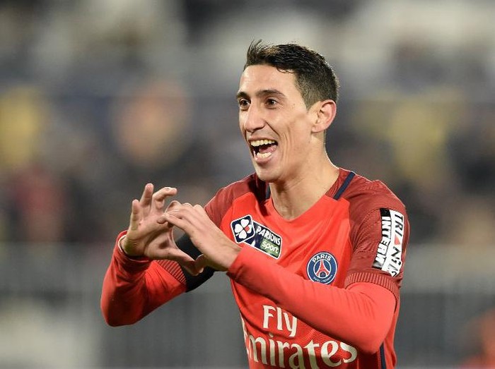Paris Saint-Germain's Argentinian forward Angel Di Maria celebrates after scoring a goal during the French League Cup football match between Bordeaux (FCGB) and Paris Saint-Germain (PSG) on January 24, 2017 at the Matmut Atlantique stadium in Bordeaux, southwestern France.  / AFP PHOTO / NICOLAS TUCAT