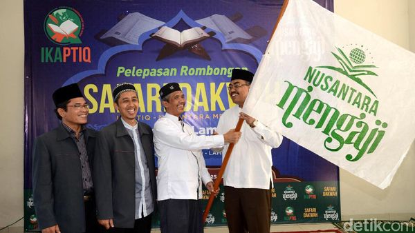 Ikatan Alumni PTIQ dan Nusantara Mengaji Gelar Safari Dakwah