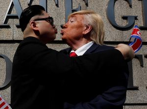 Kemesraan Kim Jong Un dan Donald Trump