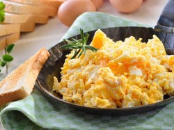 Nyam! Vegan Kini Bisa Memasak Omelet hingga Kue dengan Telur Alga